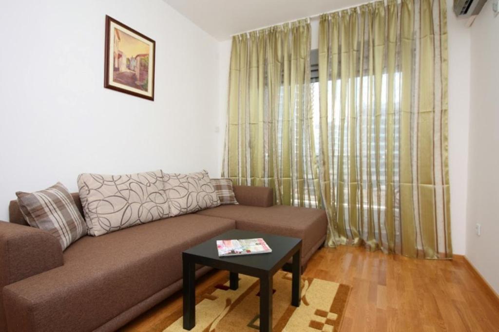 City Montesun Apartments 2 Budva Exterior photo